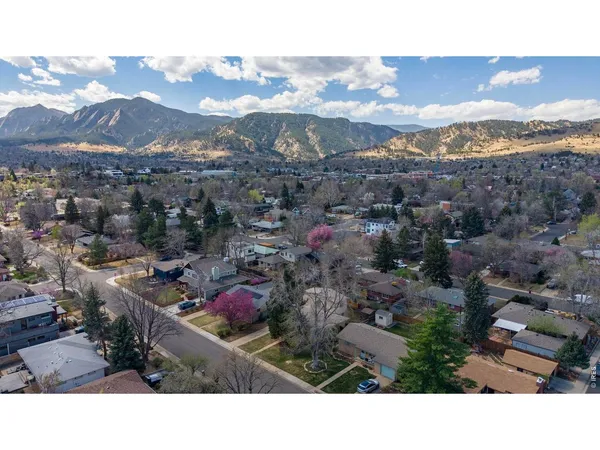 $1,335,000 | 2935 17th Street, Boulder, CO 80304