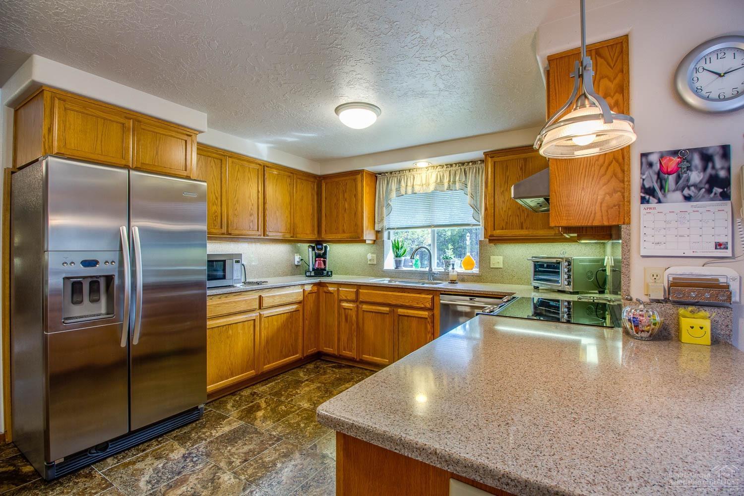 53020 Day Road La Pine, OR 97739 - Photo 18 of 25 Gallery Image 18