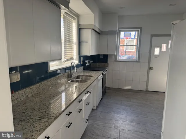 $1,450 | 25 East Oak Street, Shenandoah, PA 17976