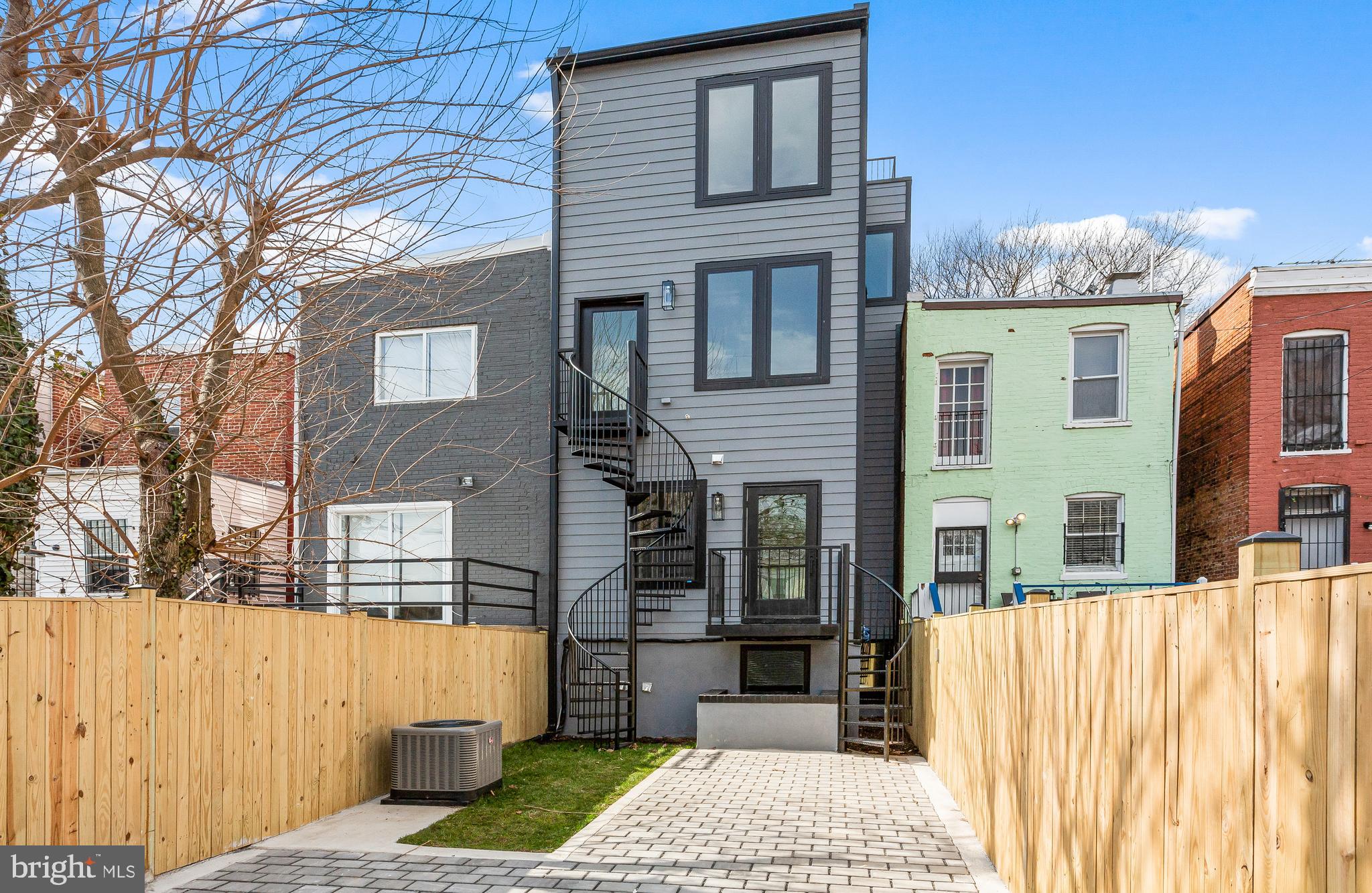 635 14th Street Northeast, Unit 1 Washington, DC 20002 - Photo 19 of 21