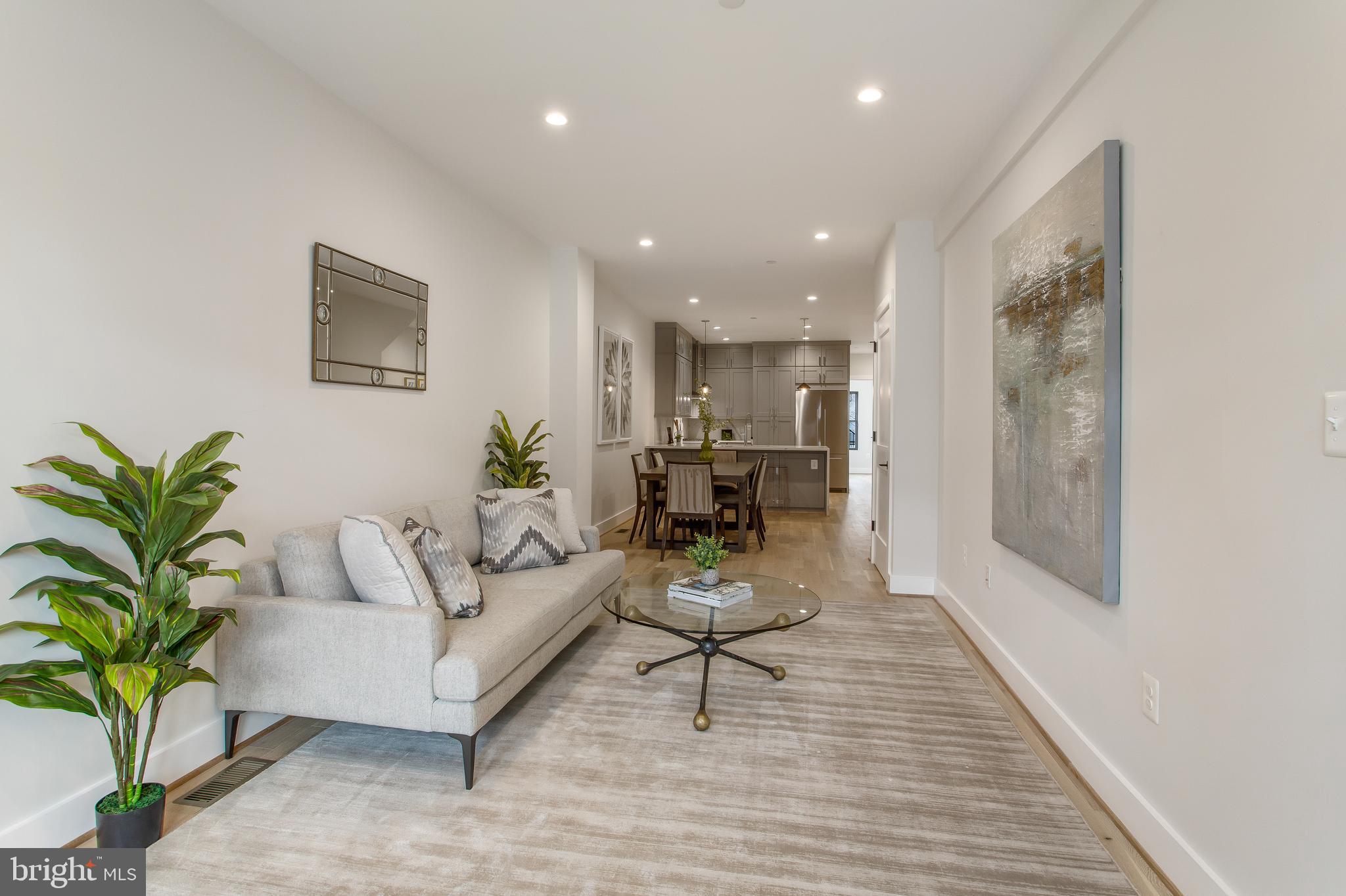 635 14th Street Northeast, Unit 1 Washington, DC 20002 - Photo 3 of 21