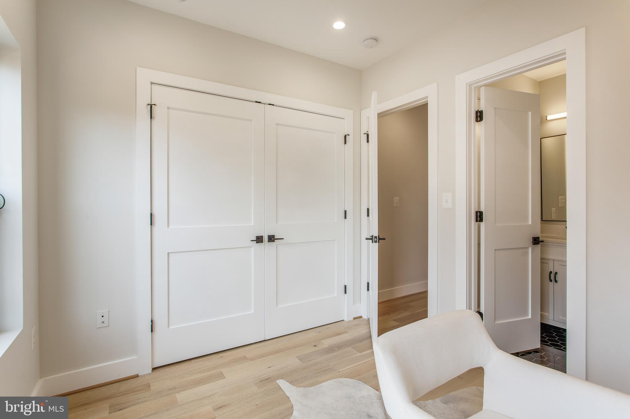 635 14th Street Northeast, Unit 1 Washington, DC 20002 - Photo 7 of 21