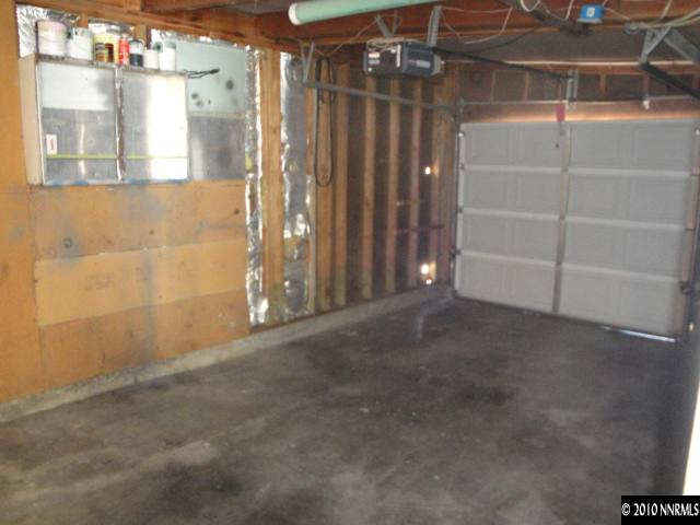 11270 Andes Street Reno, NV 89506 - Photo 8 of 10 Photo 8