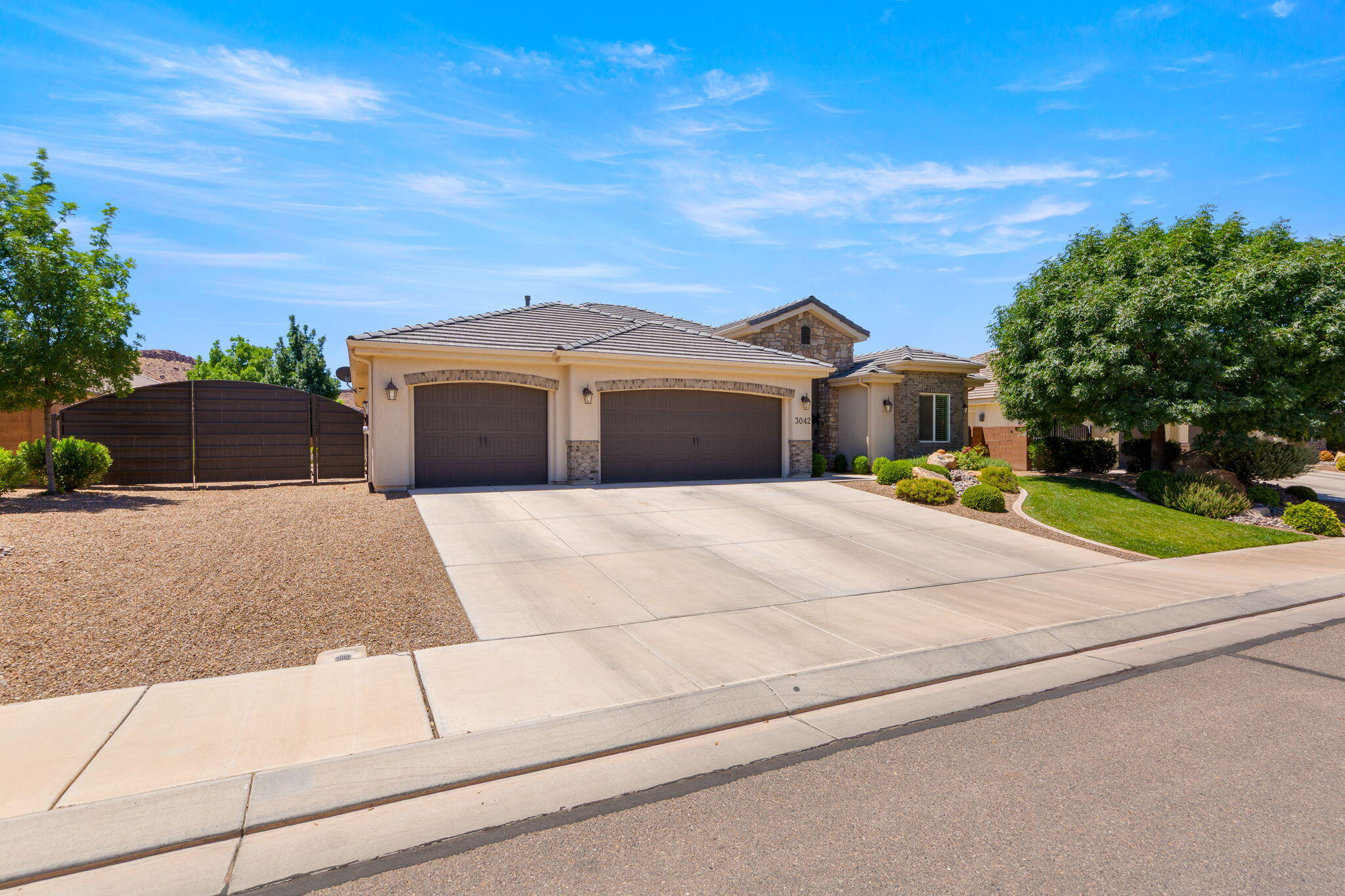 3042 3230 S Street St. George, UT 84790 - Photo 3 of 35 6-web-or-mls-3042 E. 3230 S.-26