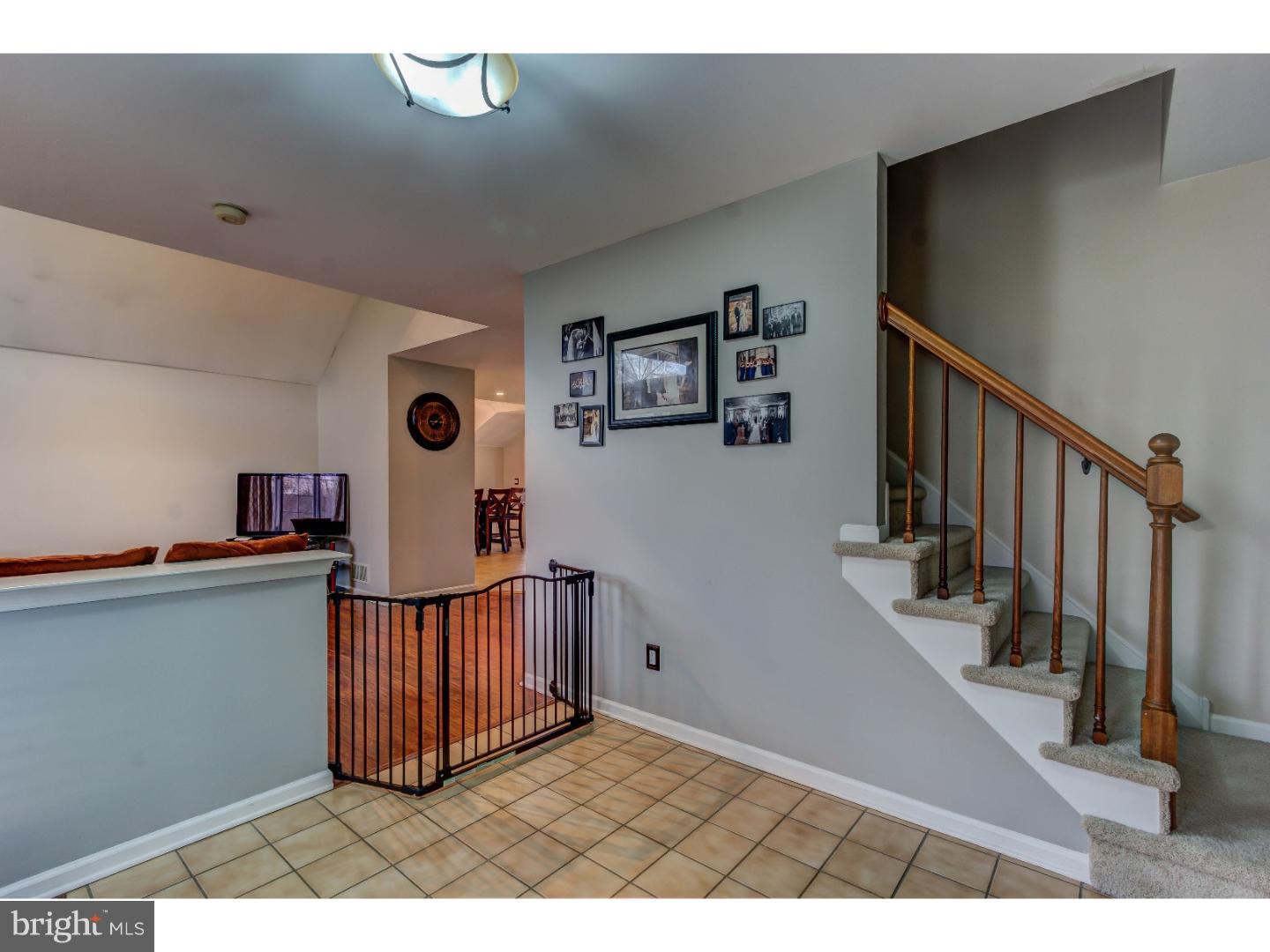 411 Cedar Spring Road Kennett Square, PA 19348 - Photo 5 of 25 Foyer