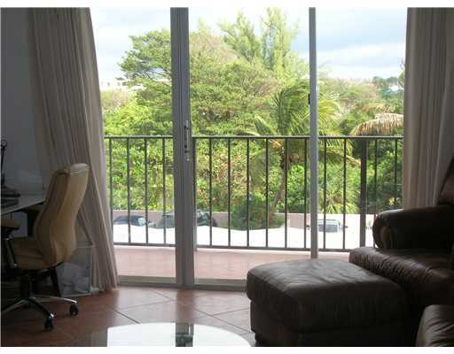 2121 North Ocean Boulevard, Unit 404E Boca Raton, FL 33431 - Photo 5 of 25 Additional Photo
