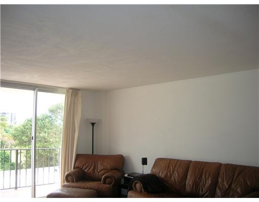 2121 North Ocean Boulevard, Unit 404E Boca Raton, FL 33431 - Photo 7 of 25 Additional Photo