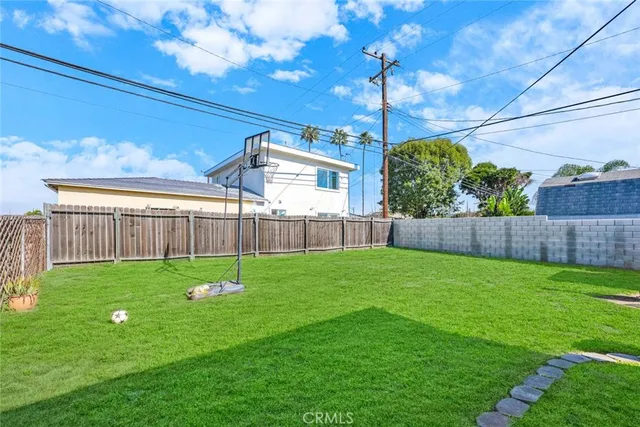 $999,000 | 7781 Ledon Way, Midway City, CA 92683