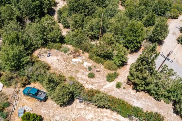 a view of outside area