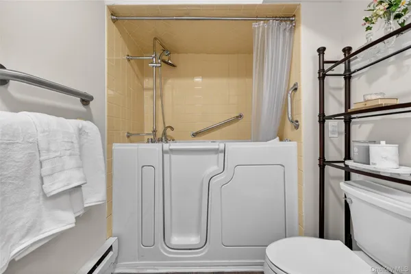 $594,000 | 958 Heritage Hills, Unit B, Somers, NY 10589