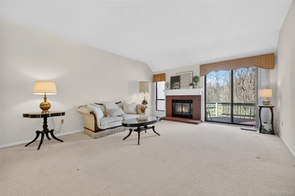 $594,000 | 958 Heritage Hills, Unit B, Somers, NY 10589