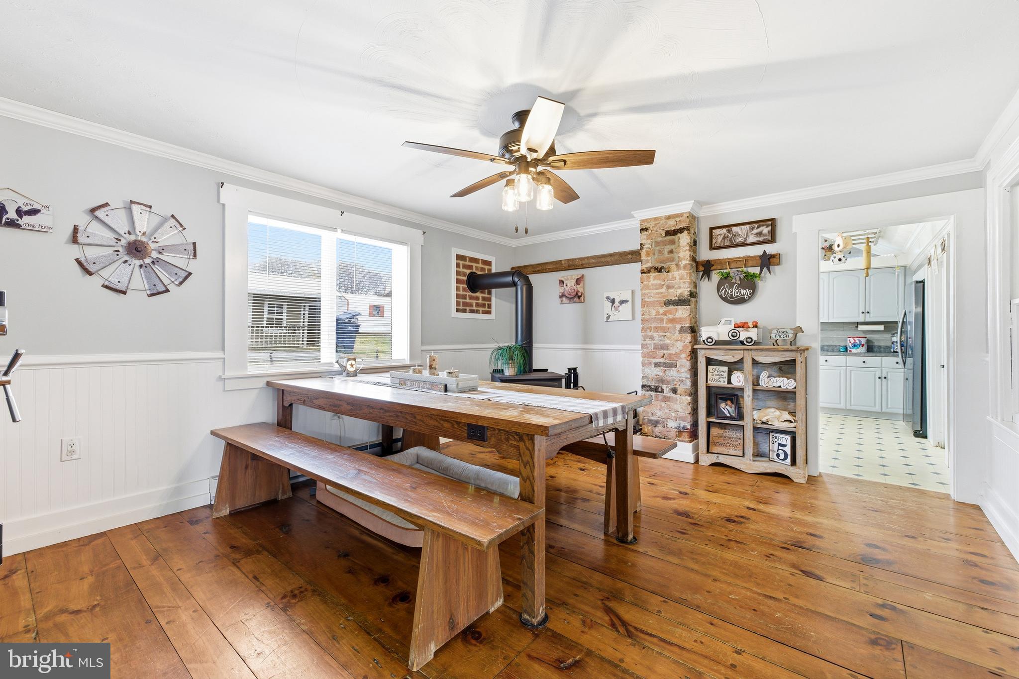 214 Chapel Road Stanley, VA 22851 - Photo 18 of 74