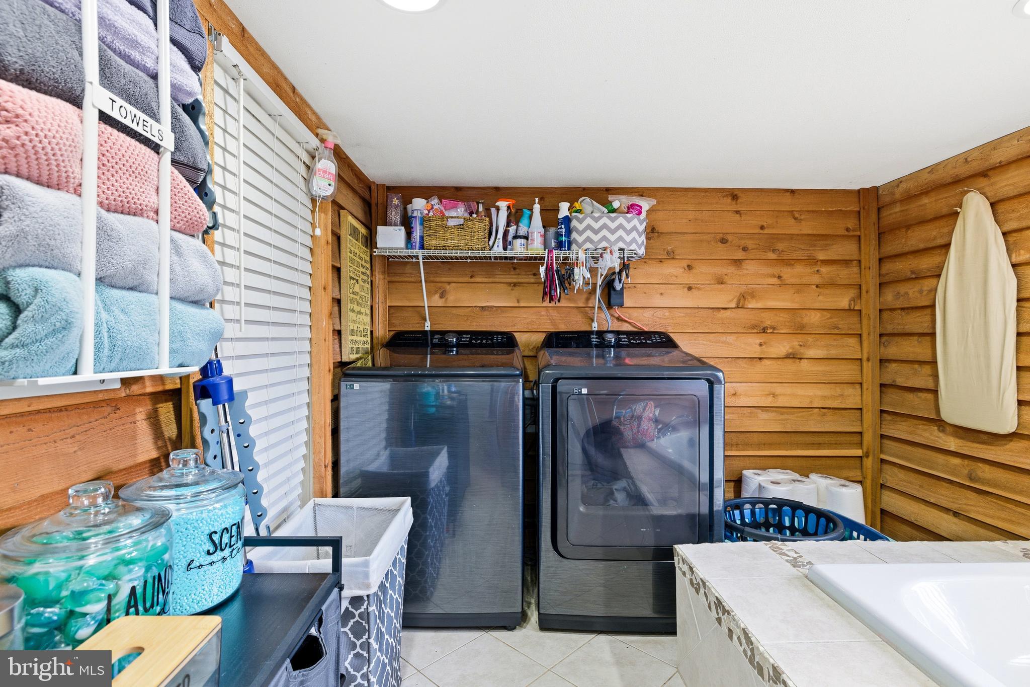 214 Chapel Road Stanley, VA 22851 - Photo 30 of 74 a view of outdoor space