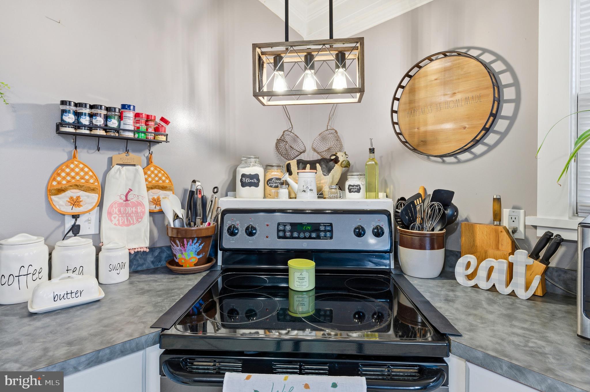 214 Chapel Road Stanley, VA 22851 - Photo 10 of 74