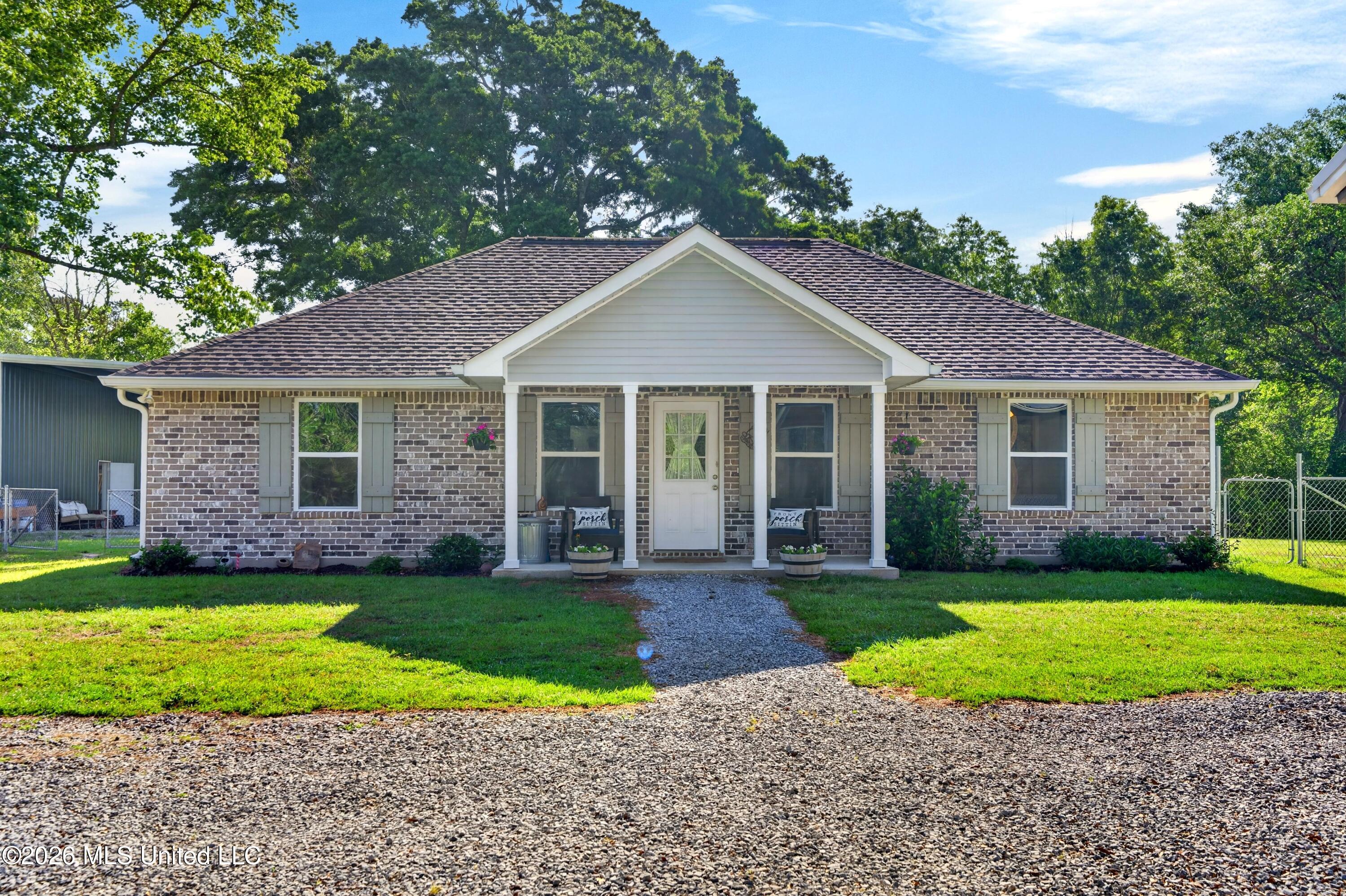 23 Buddy Road Picayune, MS 39466 - Photo 2 of 49 Front of home