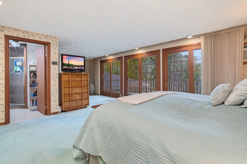 45 Bradford Road Peabody, MA 01960 - Photo 29 of 42