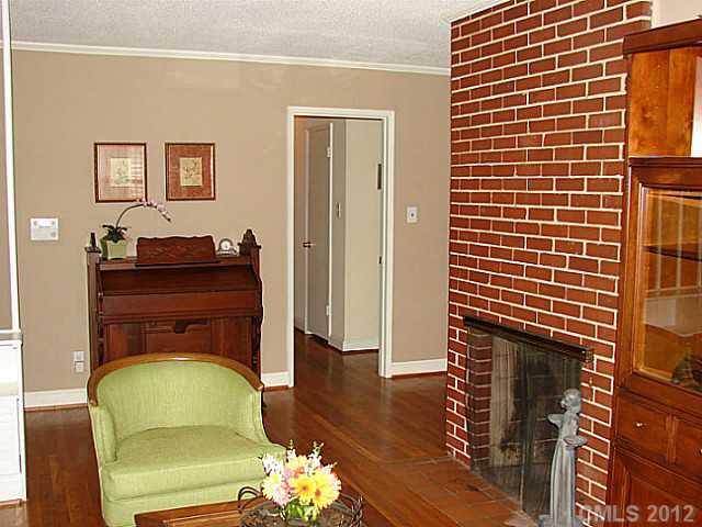 600 Scaleybark Road Charlotte, NC 28209 - Photo 5 of 16