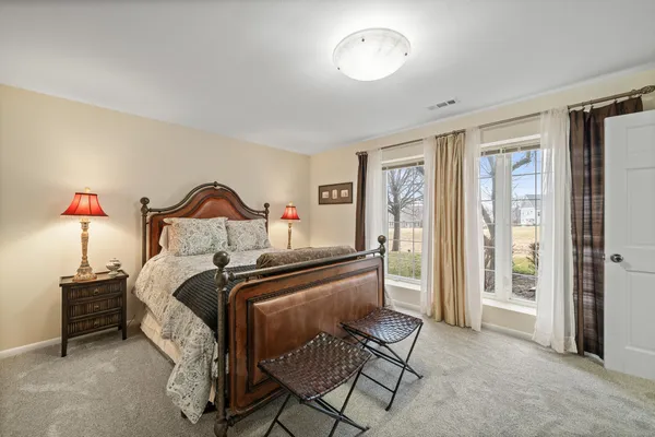 $625,000 | 1492 Highland Drive, Unit 832, Geneva, WI 53147