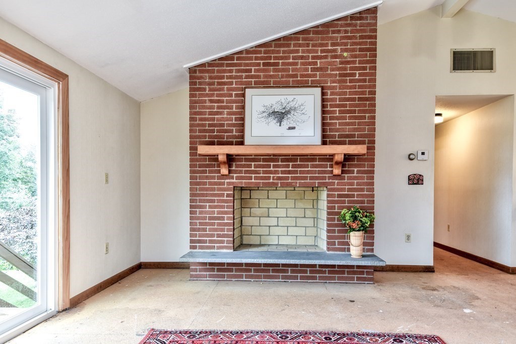 6 Robert Road Stow, MA 01775 - Photo 5 of 27