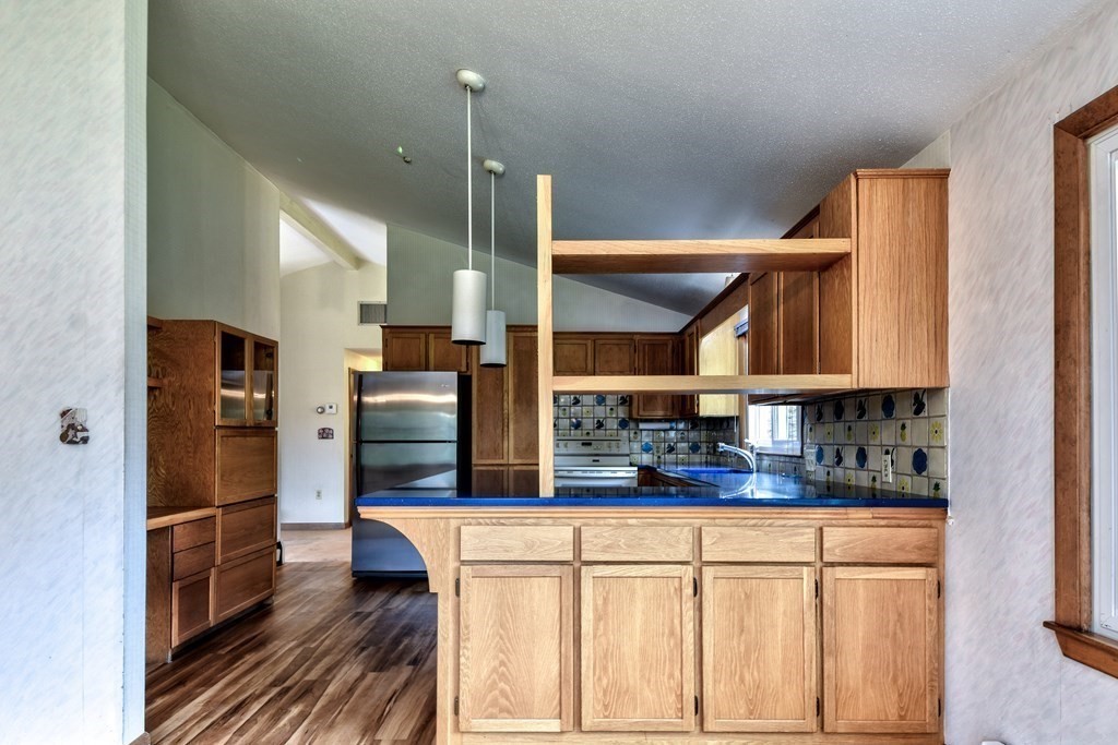 6 Robert Road Stow, MA 01775 - Photo 8 of 27