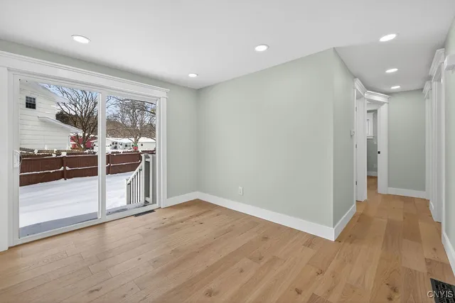 $259,900 | 119 Gulino Avenue, Camillus, NY 13031