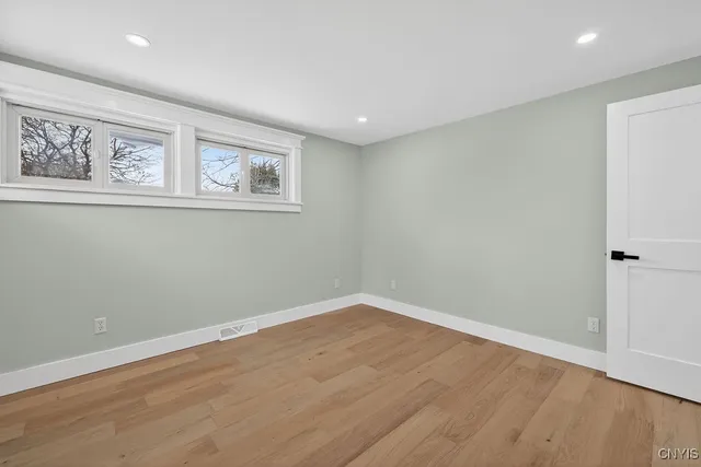 $259,900 | 119 Gulino Avenue, Camillus, NY 13031