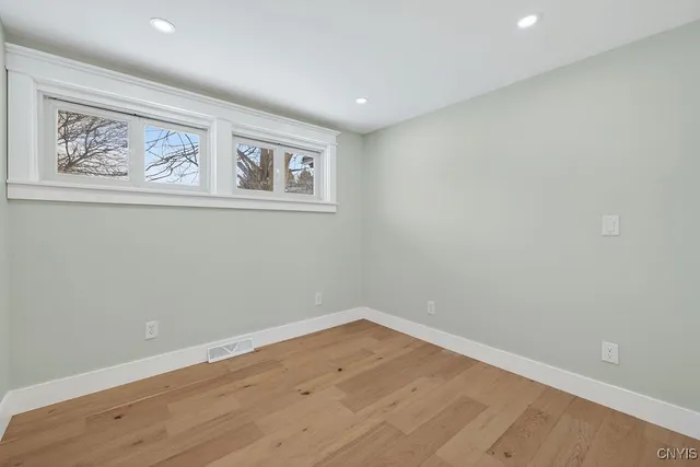 $259,900 | 119 Gulino Avenue, Camillus, NY 13031