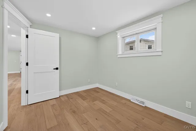 $259,900 | 119 Gulino Avenue, Camillus, NY 13031