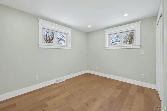 $259,900 | 119 Gulino Avenue, Camillus, NY 13031