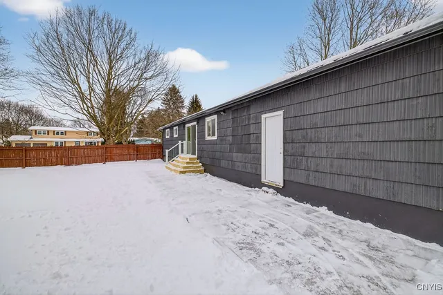 $259,900 | 119 Gulino Avenue, Camillus, NY 13031