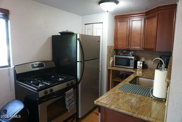 $129,900 | 4224 North 12th Street, Unit 209, Phoenix, AZ 85014
