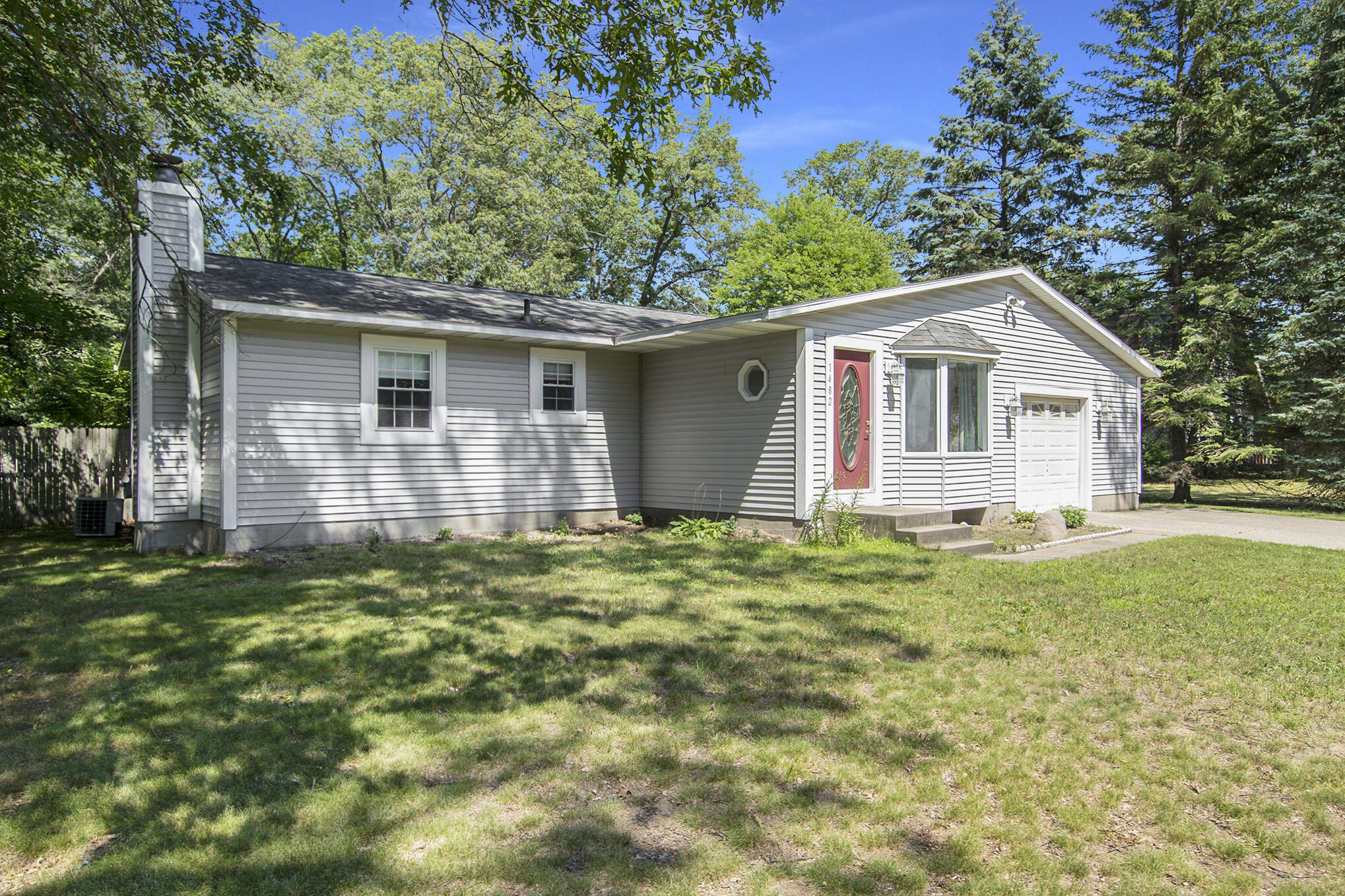 1482 Becker Road Muskegon, MI 49445 - Photo 1 of 18 DSC05701