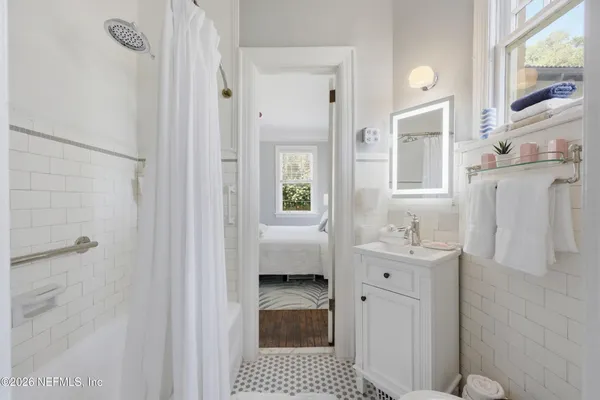 $4,500 | 1786 Challen Avenue, Unit 2, Jacksonville, FL 32205