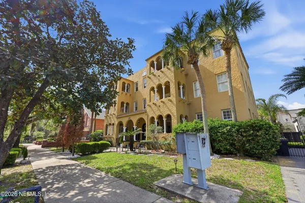 $4,500 | 1786 Challen Avenue, Unit 2, Jacksonville, FL 32205
