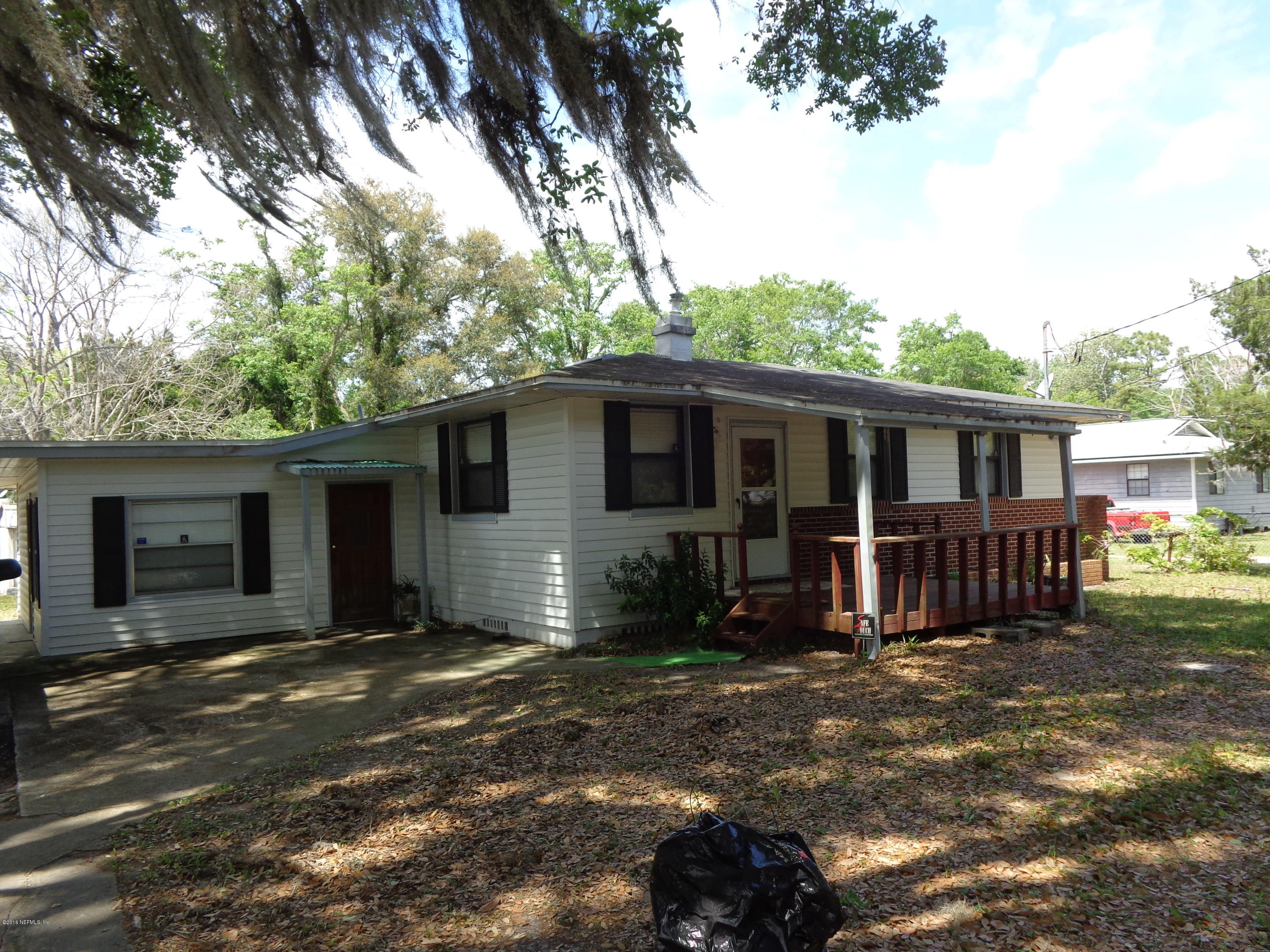 13294 Yellow Bluff Road Jacksonville, FL 32226 - Photo 2 of 21 a view of a house with a yard