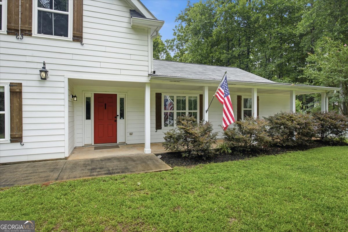 267 Joe Cox Road Sharpsburg, GA 30277 - Photo 2 of 83