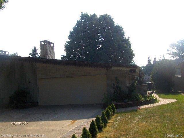 700 North Gulley Road Dearborn, MI 48128 - Photo 2 of 17 gulley and charlesworth 004
