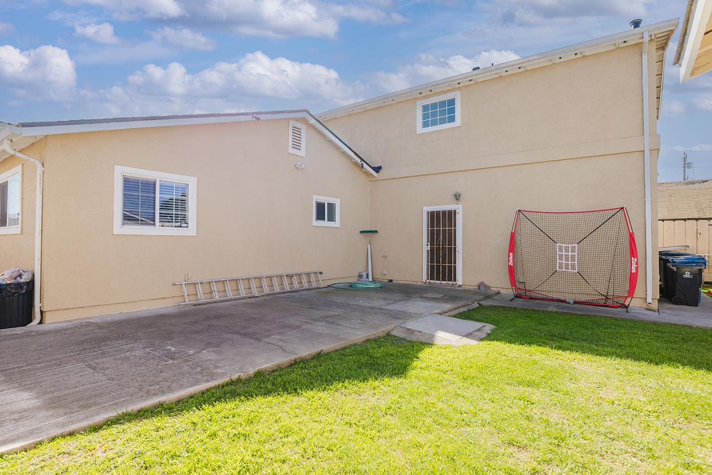 15 Rincon Avenue Salinas, CA 93905 - Photo 24 of 30