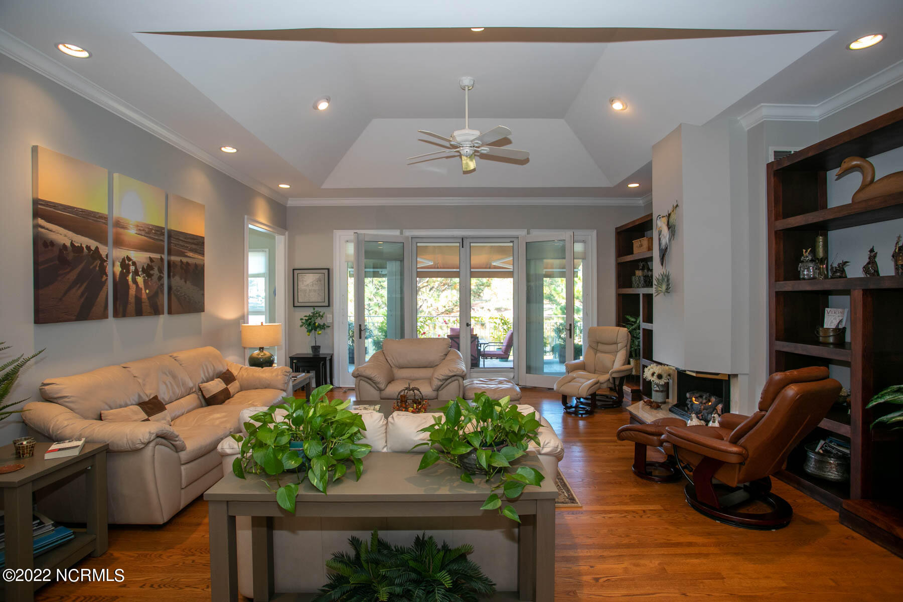 10 Beckett Ridge Pinehurst, NC 28374 - Photo 8 of 42 living room1