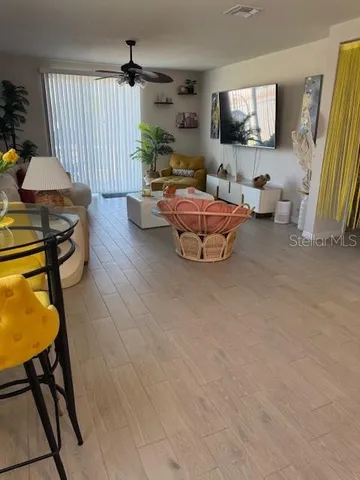 $2,350 | 2316 East Newsome Road, Plant City, FL 33565