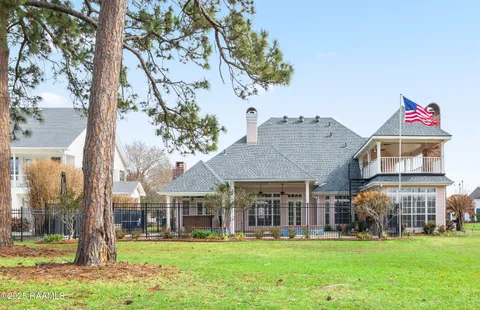 $750,000 | 302 Inverness Lane, Broussard, LA 70518