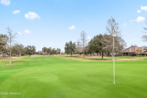 $750,000 | 302 Inverness Lane, Broussard, LA 70518