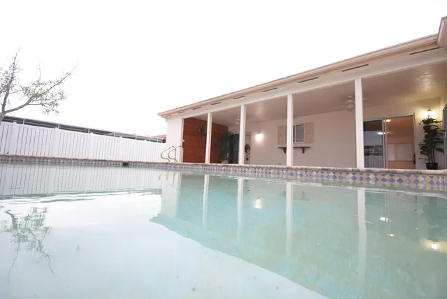 $4,000 | 22465 Labrador Street, Boca Raton, FL 33428