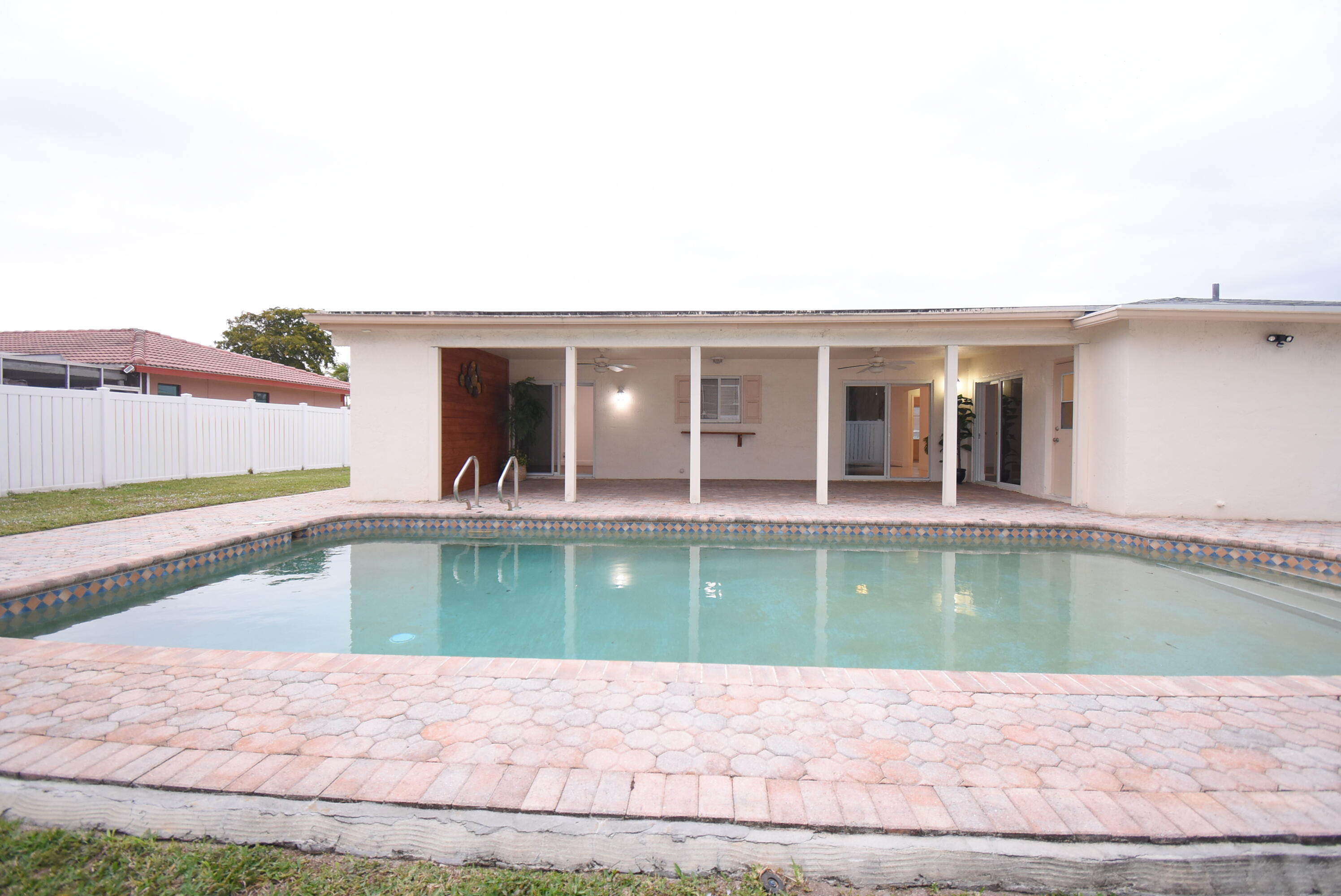 22465 Labrador Street Boca Raton, FL 33428 - Photo 25 of 33 DSC_0682