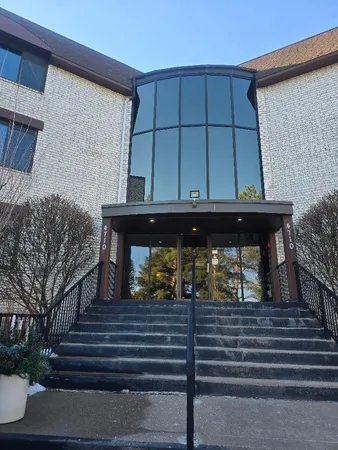 $137,900 | 4710 58th Avenue North, Unit 106, Crystal, MN 55429