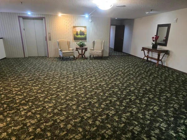 $137,900 | 4710 58th Avenue North, Unit 106, Crystal, MN 55429