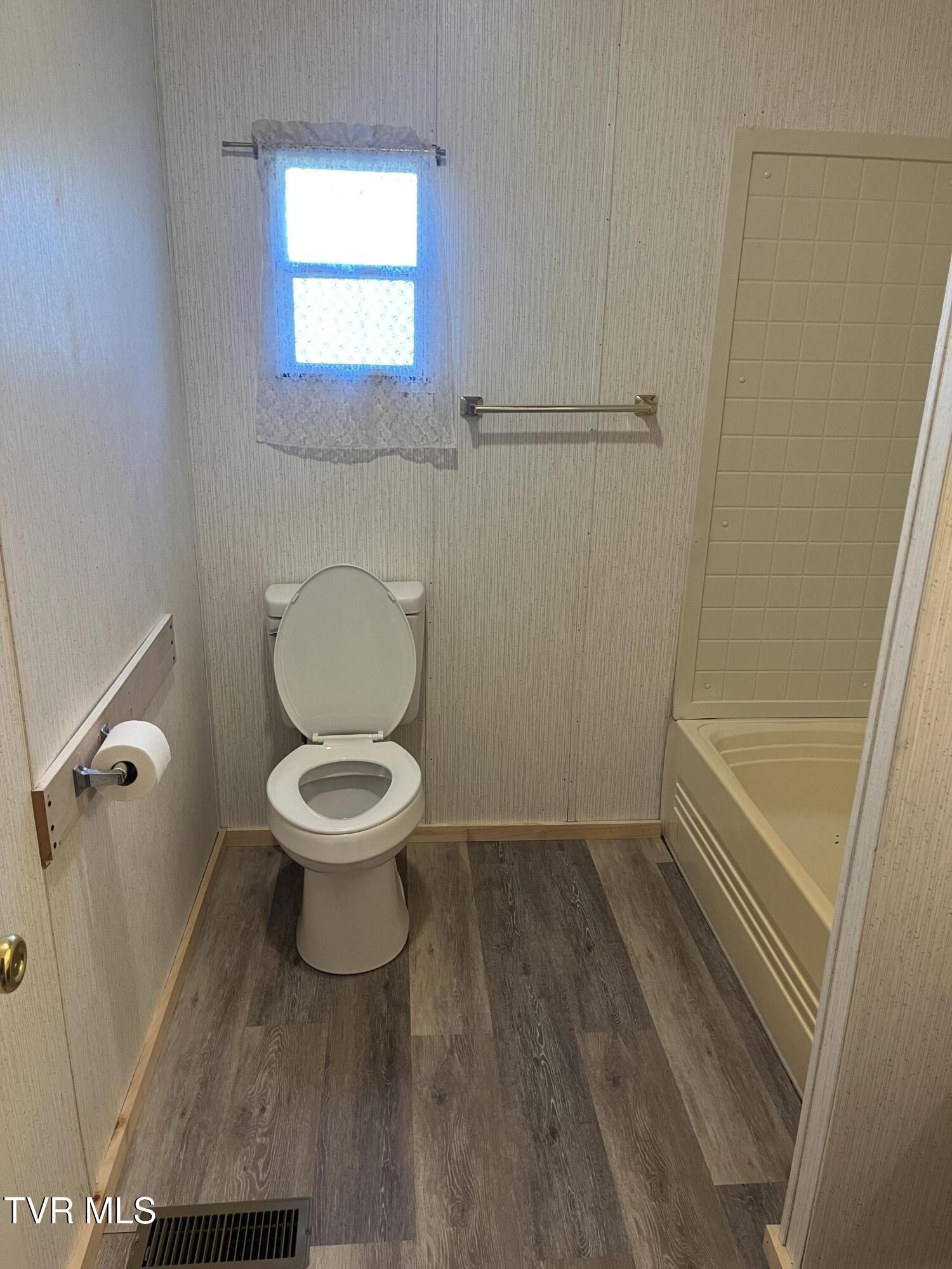 284 Parsons Eller Road Mountain City, TN 37683 - Photo 17 of 23 (Upload-from-mobile-1762734723)IMG_1957