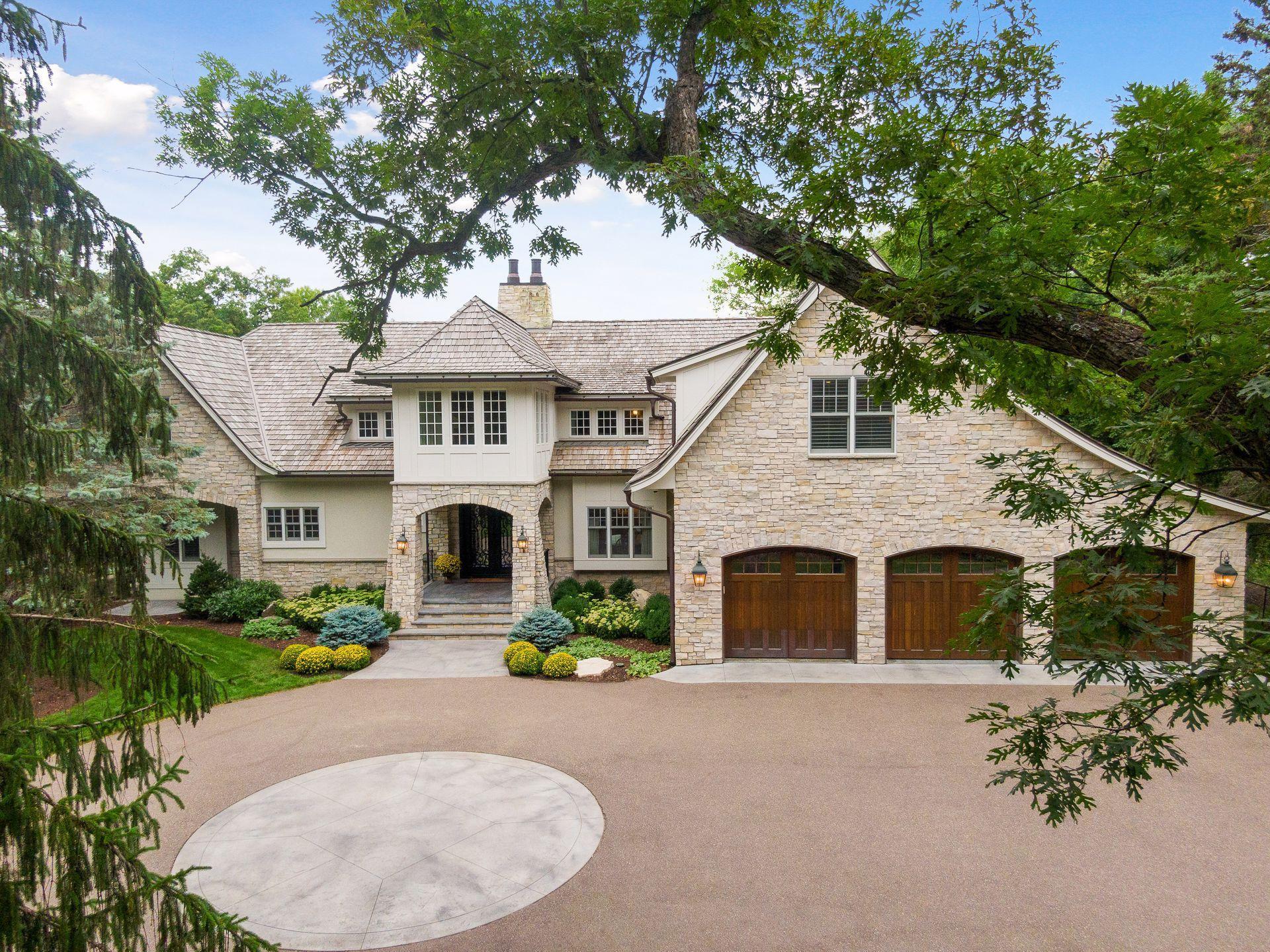 6604 Indian Hills Road Edina, MN 55439 - Photo 5 of 61