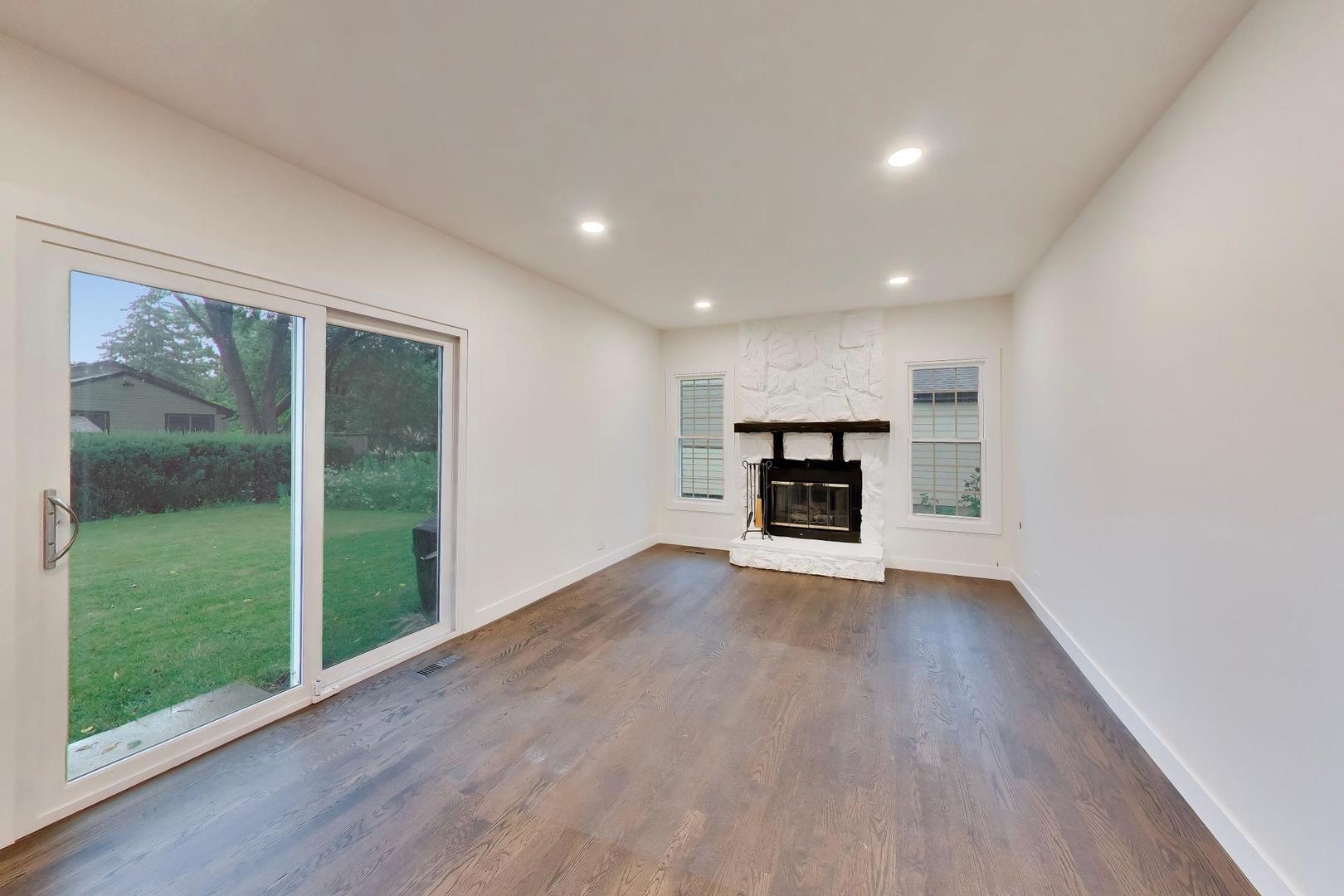 2308 Modaff Road Naperville, IL 60565 - Photo 13 of 36