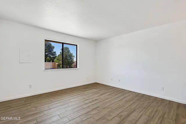 $230,000 | 1053 Hillrise Court, Las Cruces, NM 88011